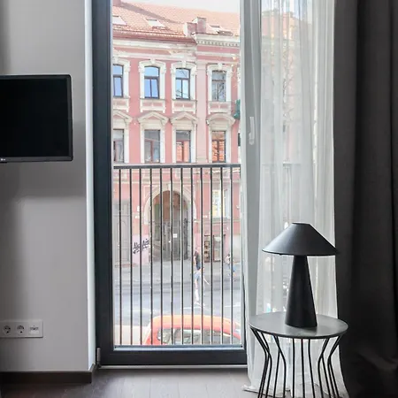 Apartment Old Town Renessainse 3 *