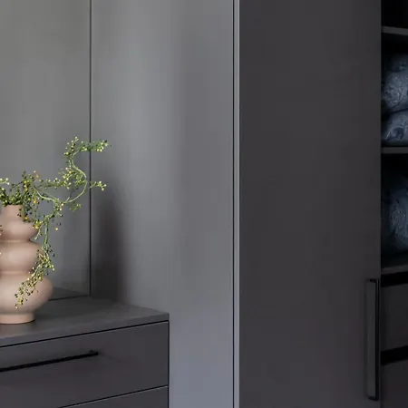 Old Town Renessainse 3 *