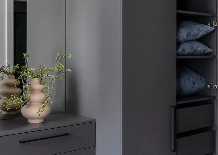 Old Town Renessainse 3 *