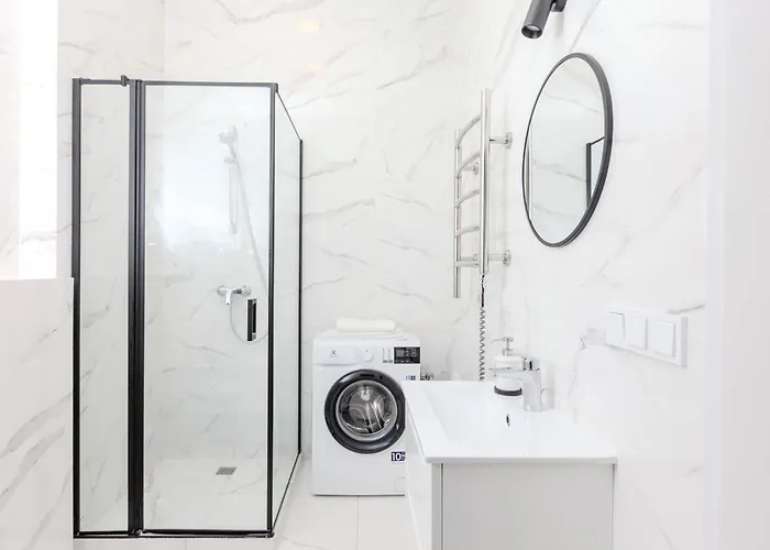 Old Town Renessainse 3 *