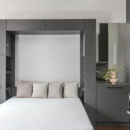 Old Town Renessainse 3 公寓